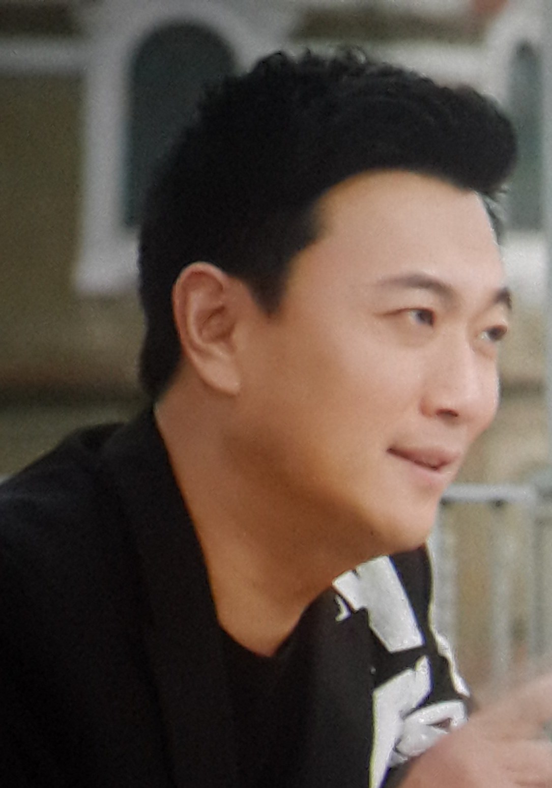 其中,刘韬正是华谊兄弟经纪公司总裁,也是著名的经纪人, 与廖凡在戏外
