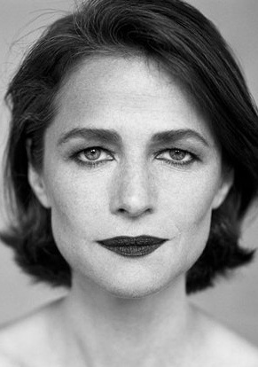 夏洛特兰普林charlotterampling