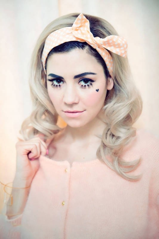 美钻玛蕊娜 marina and the diamonds