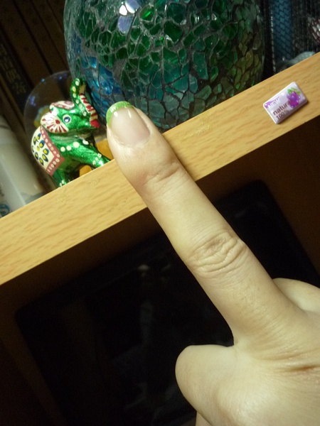让我看看你畸形的右手中指!