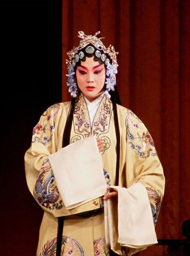 主持人:宋小川(中国京剧院国家一级演员) 丁晓君 张莉瑗 周靖 张佳春
