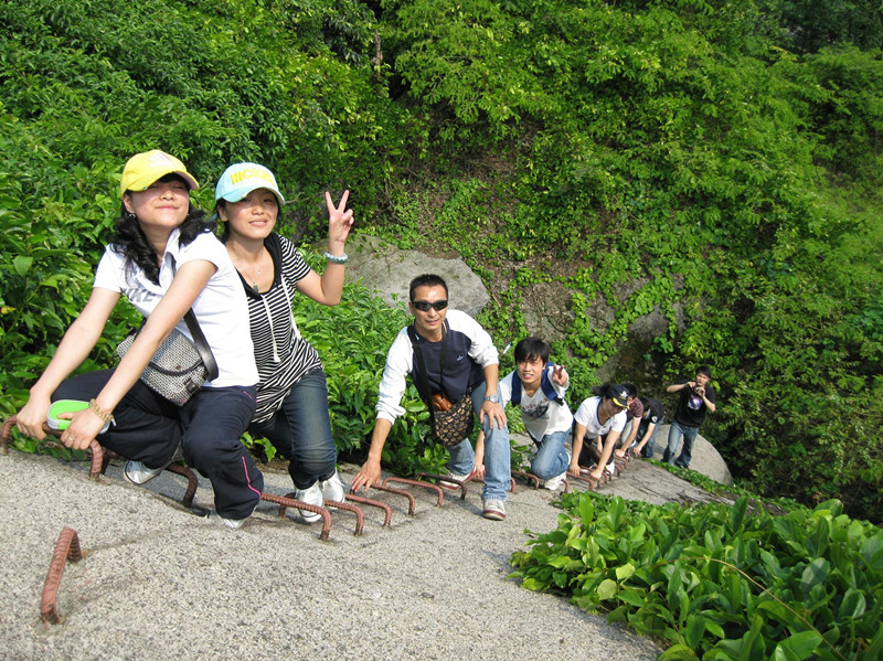 4月21日活动:八百洞天等你来爬山钻洞洞咯!