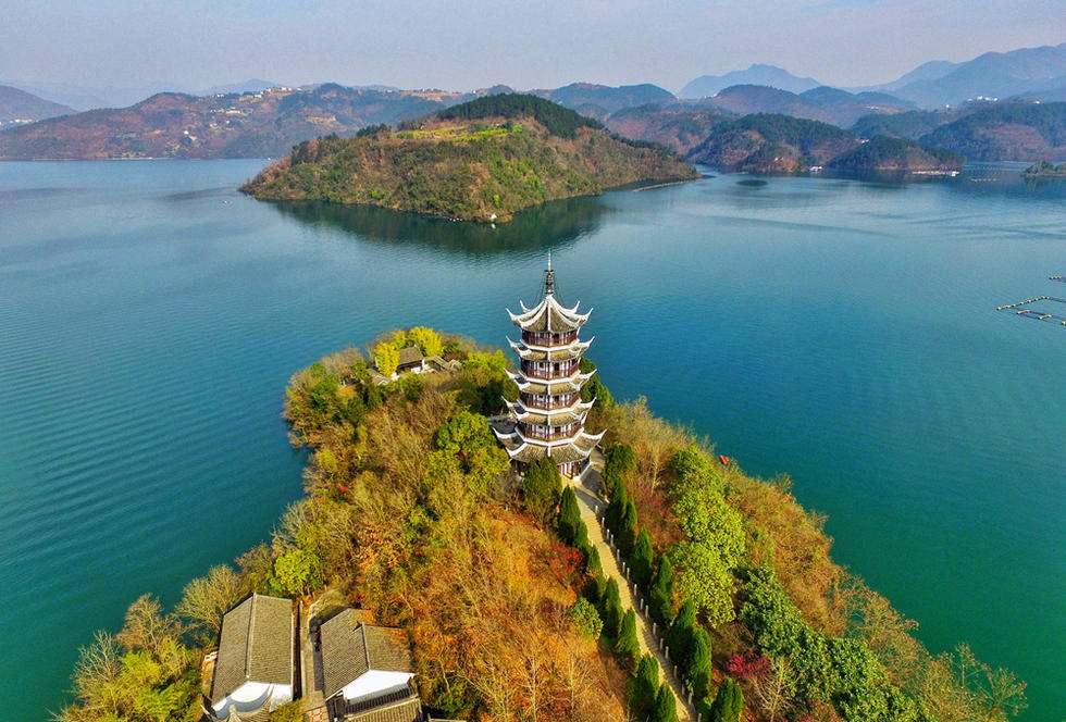 安康瀛湖,香溪洞赏油菜花2日游