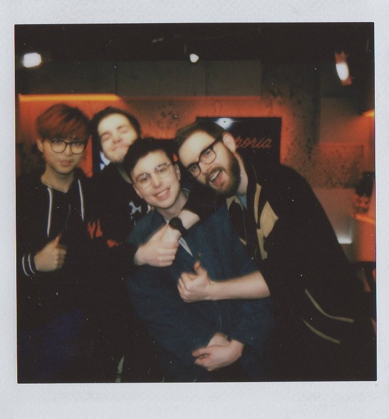 mikyxhanssama我们是最佳拍档无论是现在六年后还是未来