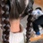 住着一个小女孩