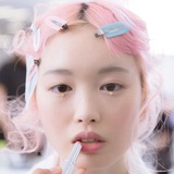过来抱抱我