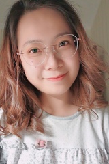 枕头上的小熊