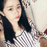 周墨雯