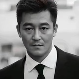 Z别皱眉你笑很美