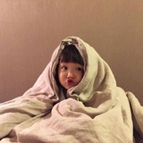 赖床的七仔