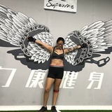 纹身师蓓蓓