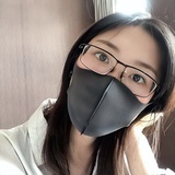 柳小小