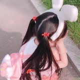 路人甲大瓶子