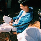 眸