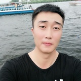 黑米哥哥
