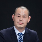 胡华成