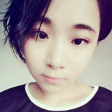  吴默默
