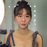 欣然