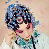 默默步雨