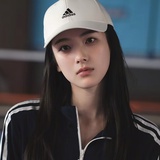 在右