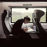 深蓝色的花岗石