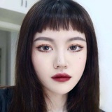洛