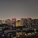 严肃活泼
