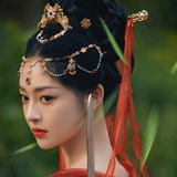 额的女细