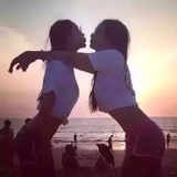 带梦飞的女孩