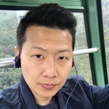天有些蓝
