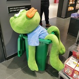 小嗯