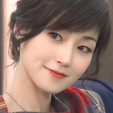 精分腹肌女