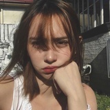 童心未闵女士