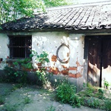 谀奢