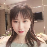 飘落的红叶 