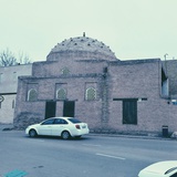 尼基墯思