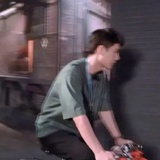 岁uiiuiiuiii