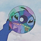 你在照镜子
