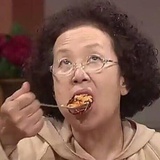 一个很胖的瘦子