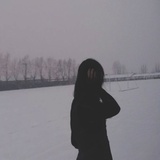 李同学叫秋宇