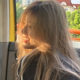 美女