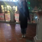 门里门外