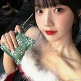 在後視鏡看月亮