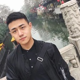 上弦月