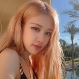 ROSÉ