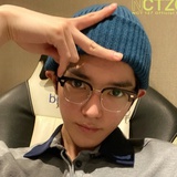 李泰容（首发中