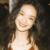 不是山谷