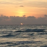 海上升明日