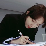 一棵梧桐树