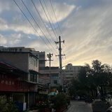 澻